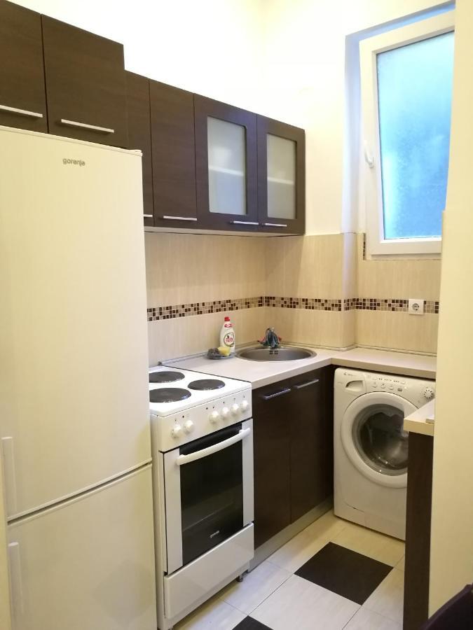 Apartment In The Heart Of Belgrado Buitenkant foto